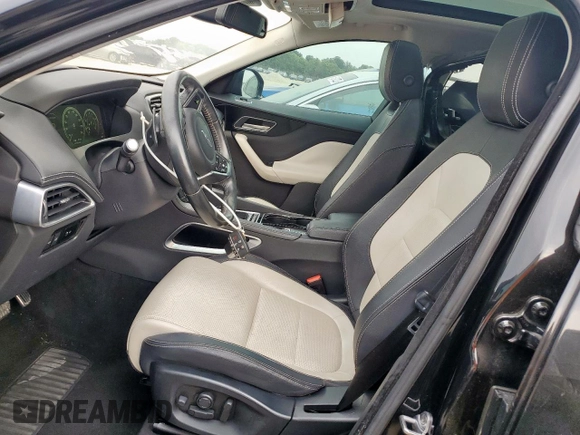 2017 Jaguar F-Pace 35t R-Sport with VIN SADCL2BV5HA046944, listed as a Copart auction lot 54248855 with 72,393 mi miles and Salvage title. Bid and sale history available at DreamBid. Image 7.