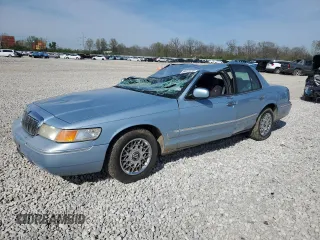 1999 Mercury Grand Marquis GS z VIN 2MEFM74W2XX696196, wystawiony jako Copart lot #54231635 z przebiegiem 171 180 mil mil oraz Szkoda całkowita • Salvage title. Historia ofert i sprzedaży dostępna na DreamBid. Obrazek 1.