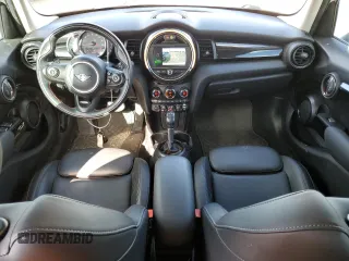 2019 MINI Hardtop 4 Door Cooper S with VIN WMWXU3C51K2H88452, listed as a Copart auction lot 44001965 with 64,968 mi miles and Salvage title. Bid and sale history available at DreamBid. Image 8.