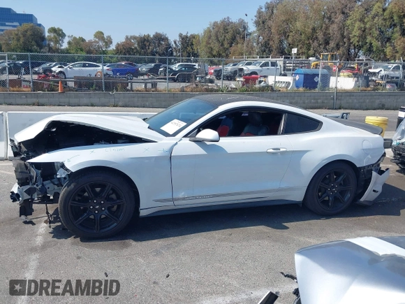 2015 Ford Mustang EcoBoost with VIN 1FA6P8TH4F5332918, listed as a IAAI auction lot 42357674 with 88,595 mi miles and . Bid and sale history available at DreamBid. Image 15.