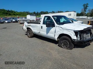 2016 Ford F-350 XL z VIN 1FTBF3A60GEC34101, wystawiony jako IAAI lot #42566706 z przebiegiem 75 188 mil mil oraz . Historia ofert i sprzedaży dostępna na DreamBid. Obrazek 18.