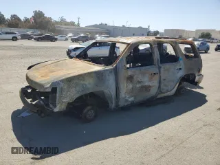 2007 Chevrolet Tahoe LS с VIN 1GNFC13C07J264618, выставлен на аукционе Copart как лот 52417735 с пробегом Не указан миль и На запчасти • Non repairable. История ставок и продаж доступна на DreamBid. Изображение 1.