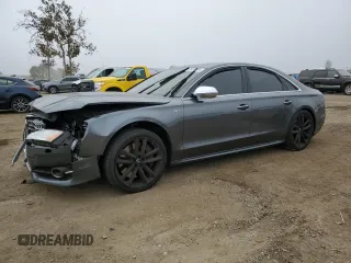 2017 Audi S8 z VIN WUAJ5AFD3HN900382, wystawiony jako Copart lot #76353284 z przebiegiem 44 280 mil mil oraz Szkody całkowita. Historia ofert i sprzedaży dostępna na DreamBid. Obrazek 1.