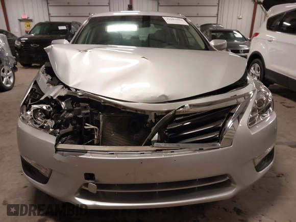 2015 Nissan Altima 2.5 S with VIN 1N4AL3AP0FN389832, listed as a IAAI auction lot 41684604 with 108,882 mi miles. Bid and sale history available at carsss.com. Image 13.