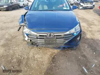 2020 Hyundai Elantra SE with VIN 5NPD74LF4LH516468, listed as a IAAI auction lot 41863699 with 20,693 mi miles. Bid and sale history available at carsss.com. Image 12.
