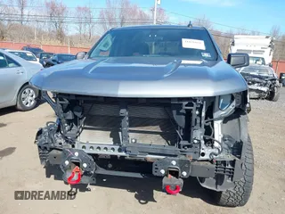 2019 Chevrolet Silverado 1500 Custom Trail Boss with VIN 3GCPYCEF5KG148682, listed as a IAAI auction lot 41826656 with 54,682 mi miles. Bid and sale history available at carsss.com. Image 12.