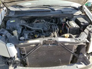 2008 Dodge Grand Caravan SE with VIN 2D8HN44H78R704047, listed as a Copart auction lot 47774145 with 219,316 mi miles and Salvage Title. Bid and sale history available at DreamBid. Image 12.