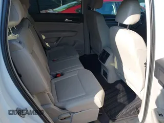 2018 Volkswagen Atlas SE z VIN 1V2LR2CA0JC520538, wystawiony jako IAAI lot #42862283 z przebiegiem 119 258 mil mil oraz . Historia ofert i sprzedaży dostępna na DreamBid. Obrazek 8.