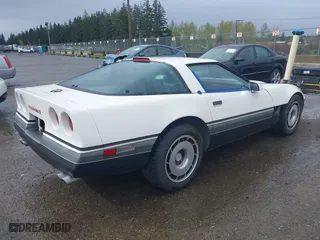 1986 Chevrolet Corvette with VIN 1G1YY0782G5113154, listed as a IAAI auction lot 41965669 with 135,223 mi miles. Bid and sale history available at carsss.com. Image 4.