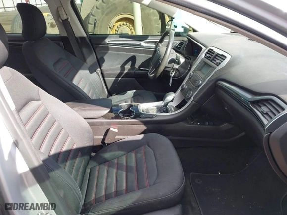 2016 Ford Fusion SE with VIN 3FA6P0HD3GR124387, listed as a IAAI auction lot 41851866 with 117,012 mi miles. Bid and sale history available at carsss.com. Image 5.
