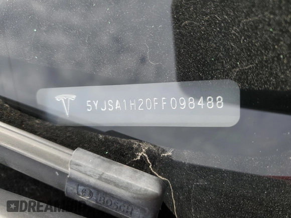 2015 Tesla Model S 85D with VIN 5YJSA1H20FF098488, listed as a Copart auction lot 50399335 with Not Provided miles and Salvage Title. Bid and sale history available at carsss.com. Image 12.