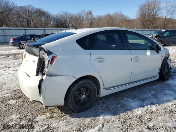 2014 Toyota Prius Four with VIN JTDKN3DUXE0386507, listed as a Copart auction lot 88080775 with 167,147 mi miles and Salvage Title. Bid and sale history available at carsss.com. Image 3.