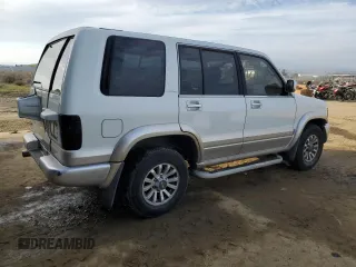 2000 Isuzu Trooper S with VIN JACDS58X9Y7J05616, listed as a Copart auction lot 42621905 with 188,747 mi miles and Clean title. Bid and sale history available at DreamBid. Image 3.