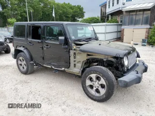 2018 Jeep Wrangler JK Unlimited Sahara with VIN 1C4HJWEG3JL921167, listed as a Copart auction lot 57310714 with 59,110 mi miles and Salvage Title. Bid and sale history available at carsss.com. Image 4.