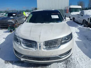 2017 Lincoln MKX Reserve with VIN 2LMPJ8LP8HBL40591, listed as a IAAI auction lot 41307767 with 99,601 mi miles and . Bid and sale history available at DreamBid. Image 13.