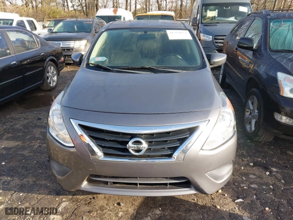 2019 Nissan Versa Sedan SV with VIN 3N1CN7AP6KL828159, listed as a IAAI auction lot 41722674 with 132,854 mi miles. Bid and sale history available at carsss.com. Image 12.