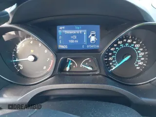 2013 Ford Escape SE with VIN 1FMCU9GX9DUB92246, listed as a IAAI auction lot 41808372 with 73,472 mi miles. Bid and sale history available at carsss.com. Image 7.