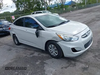 2016 Hyundai Accent SE z VIN KMHCT4AE4GU110456, wystawiony jako IAAI lot #42203494 z przebiegiem 97 409 mil mil oraz . Historia ofert i sprzedaży dostępna na DreamBid. Obrazek 14.