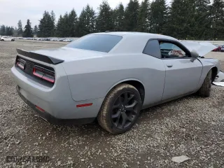 2020 Dodge Challenger SXT with VIN 2C3CDZAG4LH235989, listed as a Copart auction lot 88759665 with 38,218 mi miles and Salvage Title. Bid and sale history available at carsss.com. Image 3.