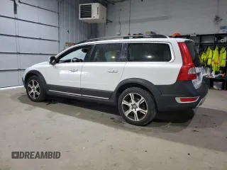 2012 Volvo XC70 T6 with VIN YV4902BZ8C1141876, listed as a Copart auction lot 82761064 with 241,538 mi miles and Clean Title. Bid and sale history available at DreamBid. Image 2.