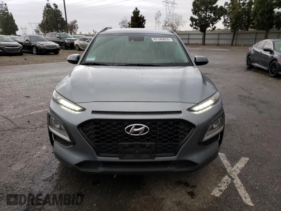 2020 Hyundai Kona SEL with VIN KM8K22AA5LU561406, listed as a Copart auction lot 41145653 with 32,471 mi miles. Bid and sale history available at carsss.com. Image 5.