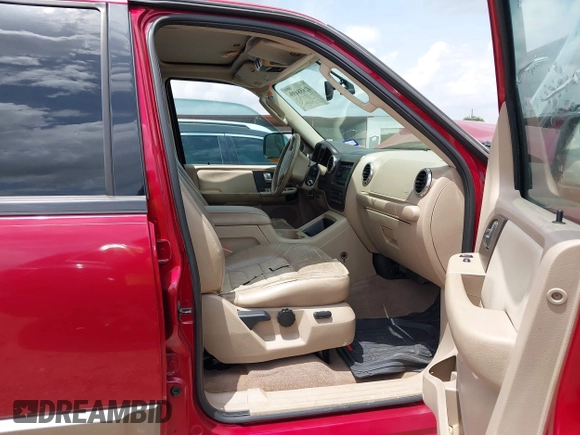 2004 Ford Expedition Eddie Bauer с VIN 1FMFU17L04LA74071, выставлен на аукционе IAAI как лот 42658499 с пробегом 297 007 миль миль и . История ставок и продаж доступна на DreamBid. Изображение 5.