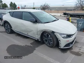 2022 Kia EV6 Wind with VIN KNDC34LA9N5043553, listed as a IAAI auction lot 41576789 with 133,401 mi miles and . Bid and sale history available at DreamBid. Image 1.