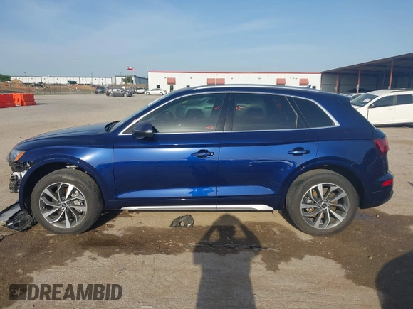2021 Audi Q5 Premium z VIN WA1AAAFY8M2074985, wystawiony jako IAAI lot #42024998 z przebiegiem 12 778 mil mil oraz . Historia ofert i sprzedaży dostępna na DreamBid. Obrazek 15.
