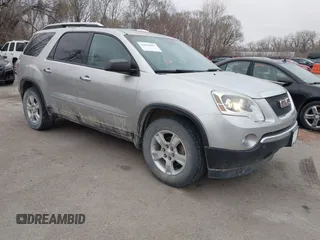 2008 GMC Acadia SLE1 with VIN 1GKEV13728J162101, listed as a IAAI auction lot 41810815 with 122,172 mi miles. Bid and sale history available at carsss.com. Image 1.