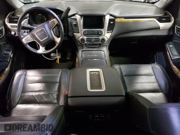 2016 GMC Yukon Denali with VIN 1GKS2CKJ8GR402482, listed as a Copart auction lot 69753434 with 160,816 mi miles and Salvage Title. Bid and sale history available at carsss.com. Image 8.