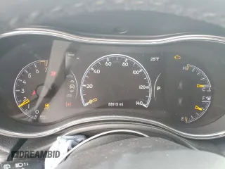 2022 Jeep Grand Cherokee WK Limited with VIN 1C4RJFBG1NC110112, listed as a Copart auction lot 88630295 with 33,515 mi miles and Salvage Title. Bid and sale history available at carsss.com. Image 9.
