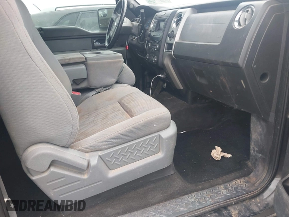 2013 Ford F-150 XL с VIN 1FTFX1EF8DKD18161, выставлен на аукционе IAAI как лот 42291625 с пробегом 228 465 миль миль и . История ставок и продаж доступна на DreamBid. Изображение 5.