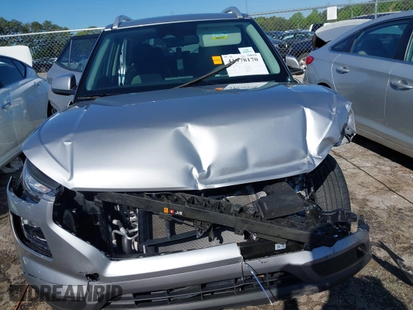 2024 Hyundai Venue SEL with VIN KMHRC8A30RU317543, listed as a IAAI auction lot 41978170 with 10,372 mi miles and . Bid and sale history available at DreamBid. Image 12.