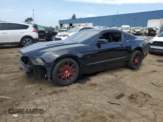 2013 Ford Mustang GT with VIN 1ZVBP8CF6D5278040, listed as a Copart auction lot 60684445 with 144,908 mi miles and Salvage title. Bid and sale history available at DreamBid. Image 1.