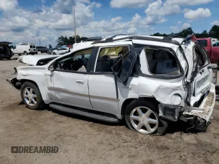 2008 GMC Envoy SLE2 with VIN 1GKDS13S382172154, listed as a Copart auction lot 61026404 with 166,182 mi miles and Salvage Title. Bid and sale history available at carsss.com. Image 2.