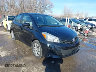 2012 Toyota Yaris L with VIN JTDKTUD31CD500337, listed as a IAAI auction lot 41410723 with 130,881 mi miles. Bid and sale history available at carsss.com. Image 1.