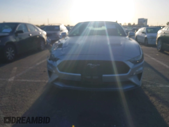 2018 Ford Mustang EcoBoost Premium with VIN 1FATP8UH3J5160147, listed as a IAAI auction lot 41916920 with 91,917 mi miles and . Bid and sale history available at carsss.com. Image 12.