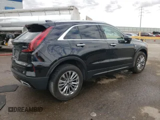 2024 Cadillac XT4 FWD Premium Luxury z VIN 1GYFZCR43RF221412, wystawiony jako Copart lot #55507885 z przebiegiem 23 702 mil mil oraz Tytuł czysty. Historia ofert i sprzedaży dostępna na DreamBid. Obrazek 3.