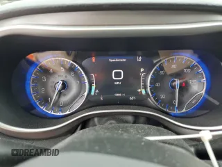 2023 Chrysler Pacifica Touring L с VIN 2C4RC1BG4PR613656, выставлен на аукционе Copart как лот 56598365 с пробегом 13 883 миль миль и Списание • Salvage title. История ставок и продаж доступна на DreamBid. Изображение 9.