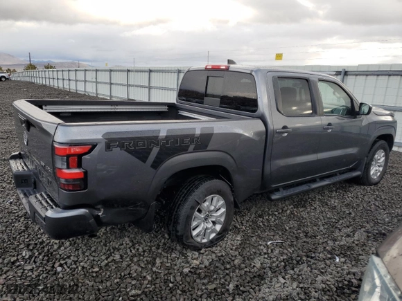 2023 Nissan Frontier SV with VIN 1N6ED1FK4PN631238, listed as a Copart auction lot 43640525 with 26,974 mi miles and Salvage Title. Bid and sale history available at carsss.com. Image 3.