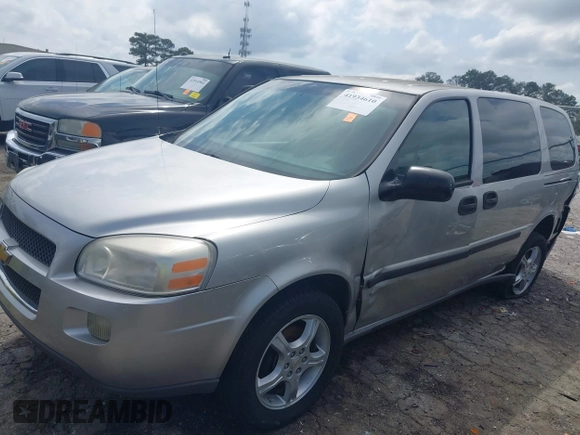 2008 Chevrolet Uplander LS with VIN 1GNDV231X8D115249, listed as a IAAI auction lot 41934610 with 120,569 mi miles. Bid and sale history available at carsss.com. Image 6.