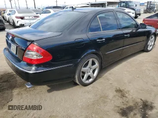 2008 Mercedes-Benz E-Class Sport 5.5L with VIN WDBUF72X48B328801, listed as a Copart auction lot 52808095 with 91,850 mi miles and Salvage Title. Bid and sale history available at carsss.com. Image 3.