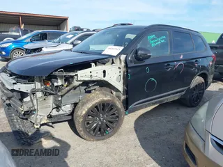 2020 Mitsubishi Outlander SE z VIN JA4AD3A39LZ031129, wystawiony jako IAAI lot #40262423 z przebiegiem 67 241 mil mil oraz . Historia ofert i sprzedaży dostępna na DreamBid. Obrazek 2.
