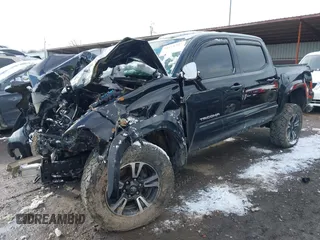 2017 Toyota Tacoma SR5 with VIN 5TFCZ5ANXHX061031, listed as a IAAI auction lot 41218297 with Not Provided miles and . Bid and sale history available at DreamBid. Image 16.
