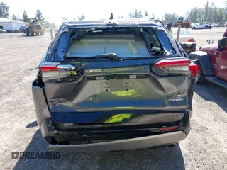 2022 Toyota RAV4 Hybrid SE z VIN 4T3T6RFV5NU101105, wystawiony jako IAAI lot #42666372 z przebiegiem 7 644 mil mil oraz . Historia ofert i sprzedaży dostępna na DreamBid. Obrazek 17.