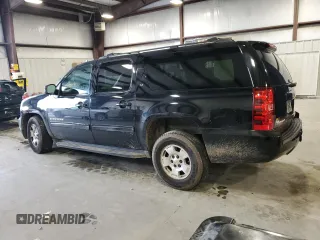 2014 Chevrolet Suburban LT with VIN 1GNSCJE01ER203892, listed as a Copart auction lot 45012795 with 183,901 mi miles and Salvage Title. Bid and sale history available at carsss.com. Image 2.