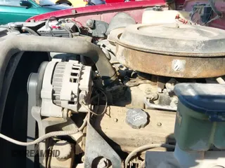 1991 Chevrolet Silverado 1500 с VIN 1GCEK14HXME160420, выставлен на аукционе IAAI как лот 43389695 с пробегом 298 000 миль миль и . История ставок и продаж доступна на DreamBid. Изображение 13.