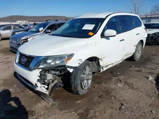 2016 Nissan Pathfinder Platinum with VIN 5N1AR2MM8GC614835, listed as a IAAI auction lot 41246654 with 186,892 mi miles. Bid and sale history available at carsss.com. Image 18.
