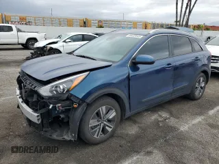 2020 Kia Niro LXS with VIN KNDCB3LC5L5377400, listed as a Copart auction lot 49432945 with 44,265 mi miles and Salvage Title. Bid and sale history available at carsss.com. Image 1.