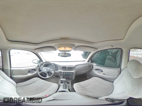 2005 Chevrolet TrailBlazer LS with VIN 1GNDT13SX52313944, listed as a Copart auction lot 72243414 with Not Provided miles and Salvage Title. Bid and sale history available at DreamBid. Image 13.